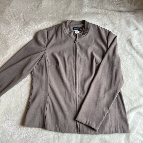 Dressy suit jacket, color grey, size 16 - Picture 1 of 4